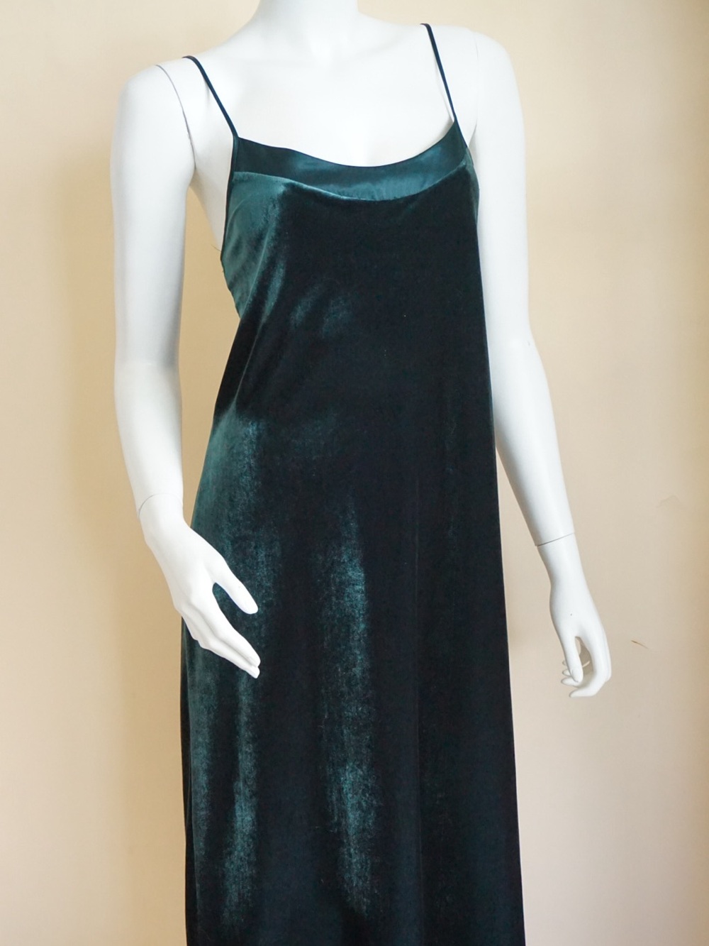 California Dynasty Vintage Velvet Green Slip Midi Dress - Size Medium / Large